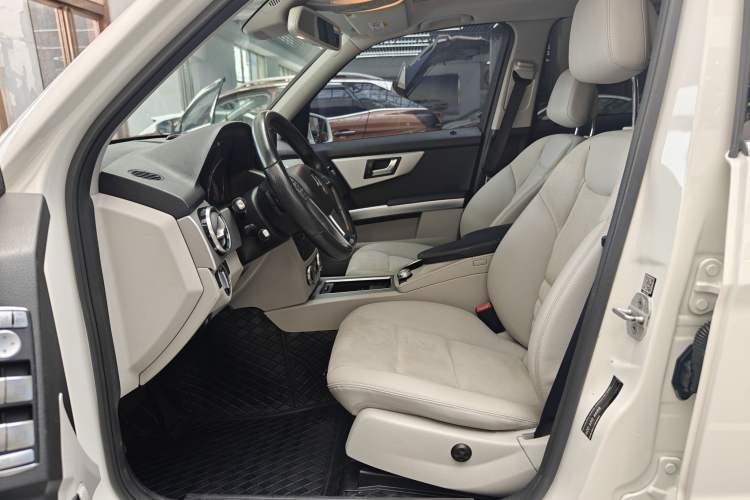 Used Mercedes-Benz GLK-Class 2015 GLK 300 4MATIC Fashion Edition Ultimate Version