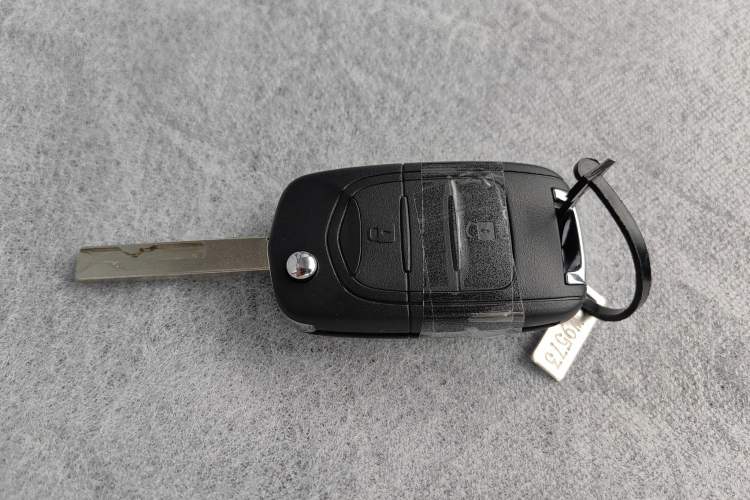 Used Wuling Yangguang 2024 300KM Comfort Version Passenger Van 75kW