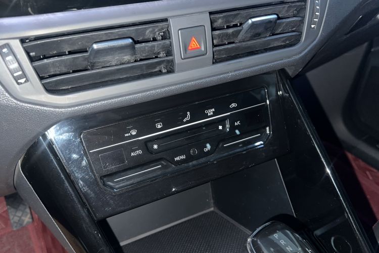 Used Volkswagen Tayron 2021 280TSI Two-Wheel Drive Luxury Smart Connectivity Version
