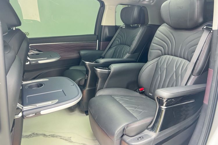 Used GAC Trumpchi M8 2024 Master Series 400T Prestige Edition
