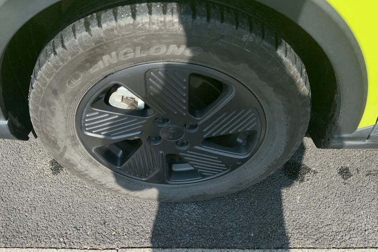 Used Geometry E Firefly 2023 401KM Lightning Tiger 5-Seater