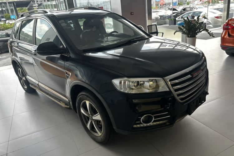 Used Haval H6 2015 Revised Version Sport Edition 1.5T Manual Transmission Two-Wheel Drive Elite Grade
