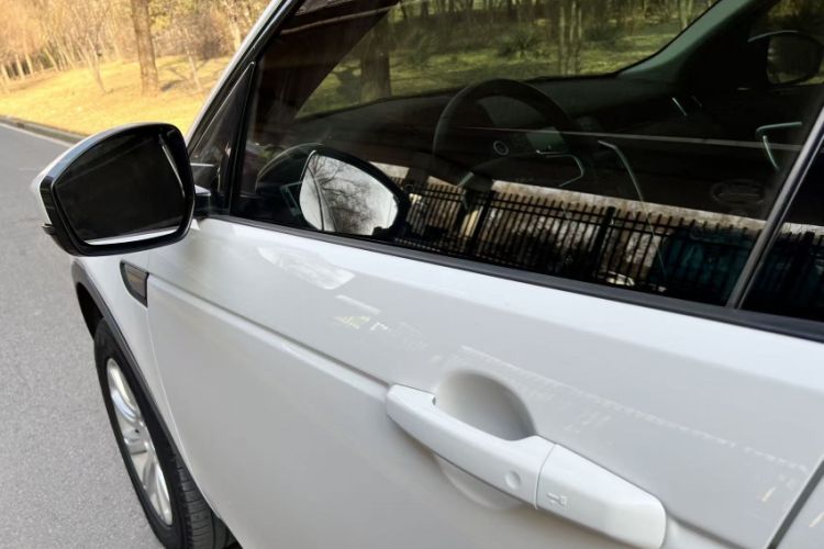 Used Land Rover Discovery Sport 2019 240 PS SE Version China VI Standard
