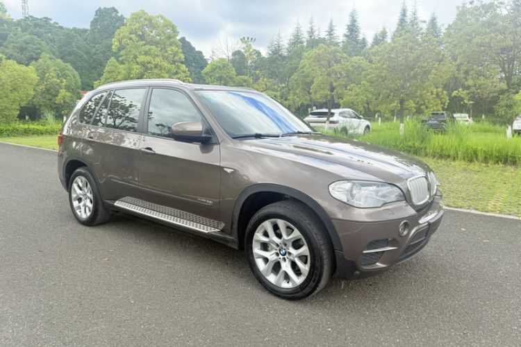 Used BMW X5 2013 xDrive35i Luxury Model
