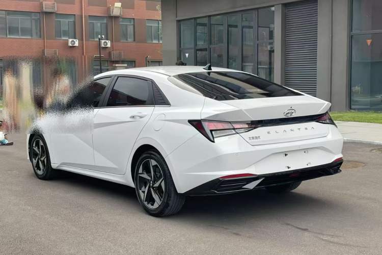 Used Hyundai Elantra 2021 1.5L CVT GLX Elite Edition
