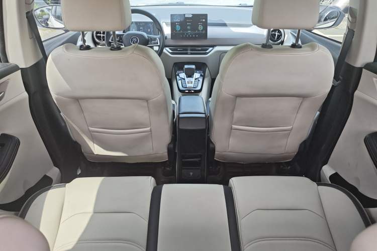 Used BYD Yuan Pro 2021 401 km Deluxe Version
