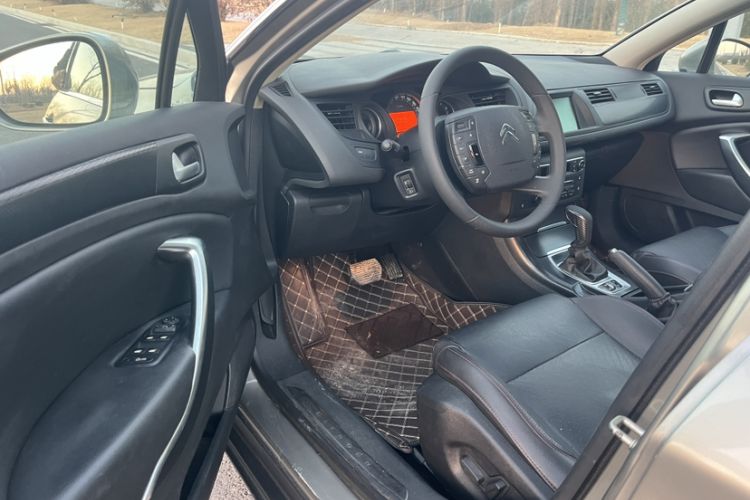 Used Citroen C5 2014 1.6T Automatic Luxury Model