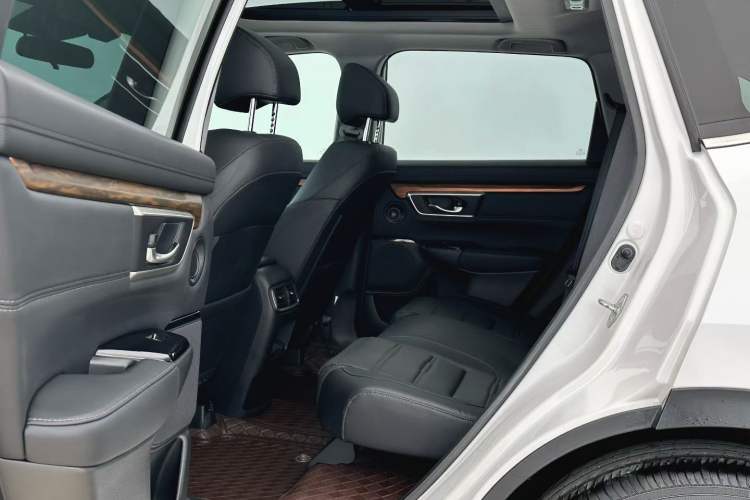 Used Honda CR-V 2021 240TURBO CVT 2WD Fashion Edition
