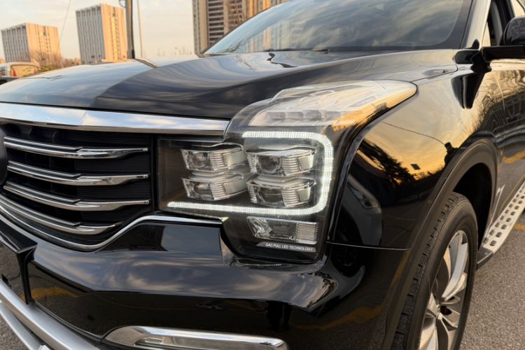 Used GAC Trumpchi GS8 2017 320T Two-Wheel Drive Luxury Smart Connectivity Version (7 Seats)
