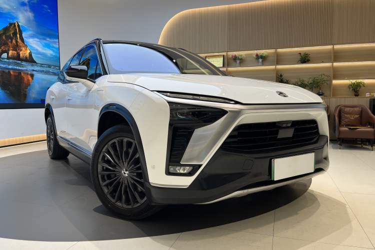 Used Nio ES8 2020 415 km Range 6-Seater Version
