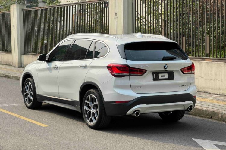Used BMW X1 2020 sDrive25Li Leading Model
