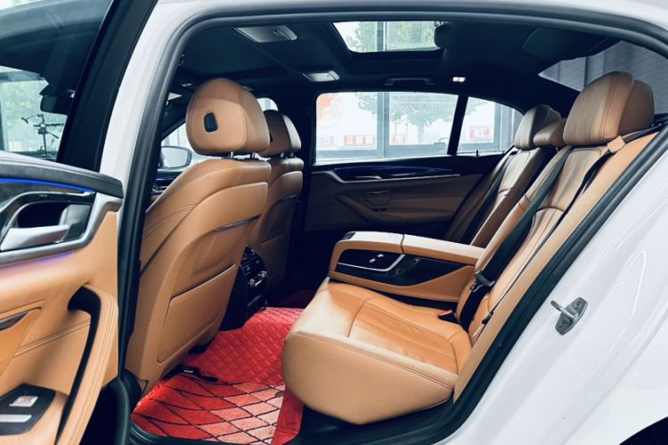 Used BMW 5 Series 2019 530Li xDrive M Sport Package
