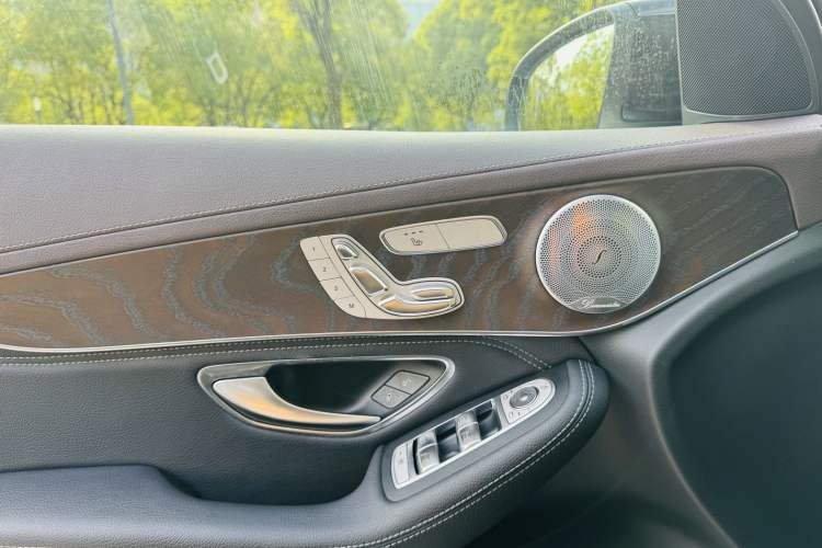 Used Mercedes-Benz GLC 2019 GLC 300 L 4MATIC Dynamic Model
