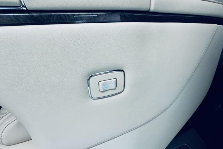 Used Toyota Alphard 2021 Dual-Engine 2.5L Prestige Edition
