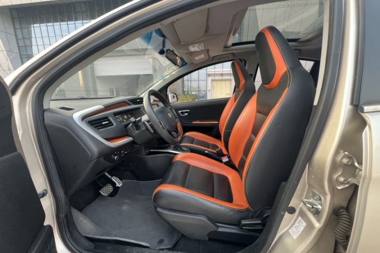 Used Geely Auto Vision X1 2017 1.3L Automatic Player Edition
