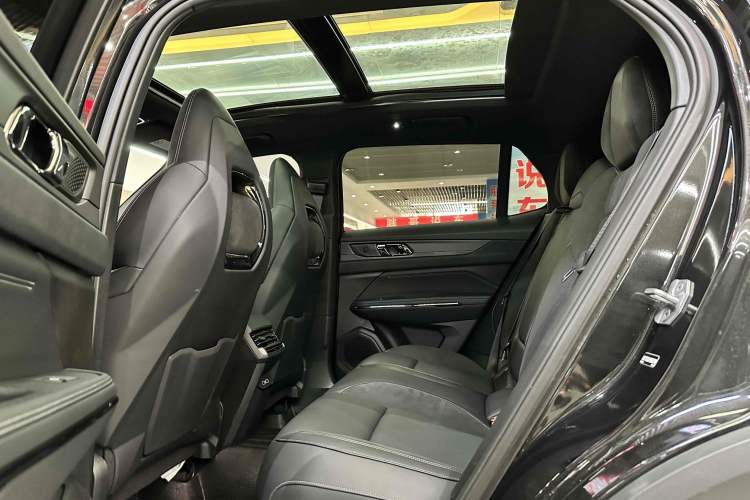 Used Lynk & Co 01 2023 2.0TD Four-Wheel Drive Dark Night Edition
