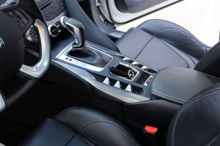 Used  5 2015 1.6T Luxury Edition THP160