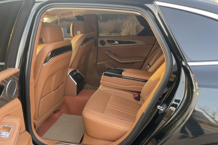 Used Hongqi H9 2022 2.0T Smart Connect Flagship Edition