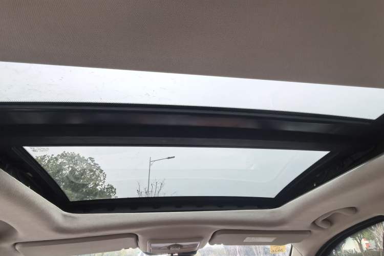 Used HYOSOW S3 2016 S3L 1.5L Manual Prestige Edition