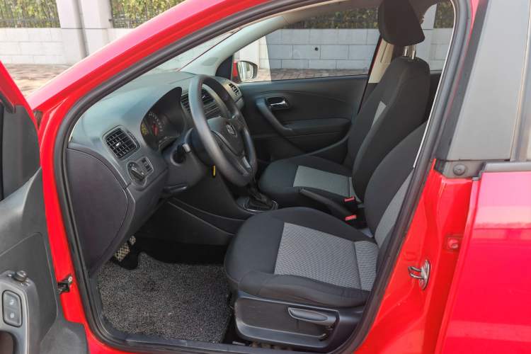 Used Volkswagen Polo 2016 1.4L Automatic Trendy Model