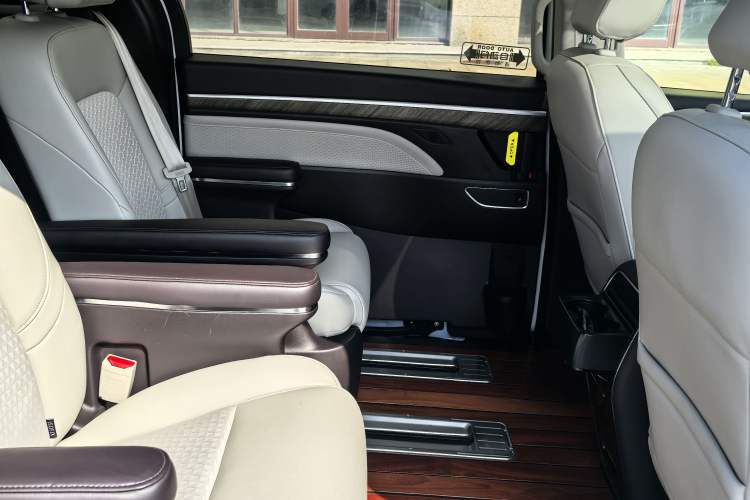 Used GAC Trumpchi M8 2021 Lingxiu Series 390T Luxury Edition
