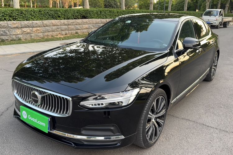 Used Volvo S90 2022 B5 Zhiyuan Luxury Edition
