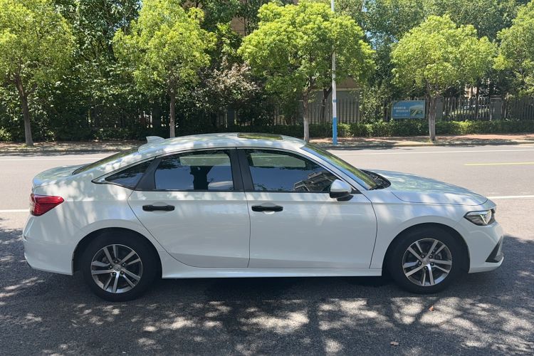 Used Honda Civic 2022 240TURBO CVT Dynamic Edition
