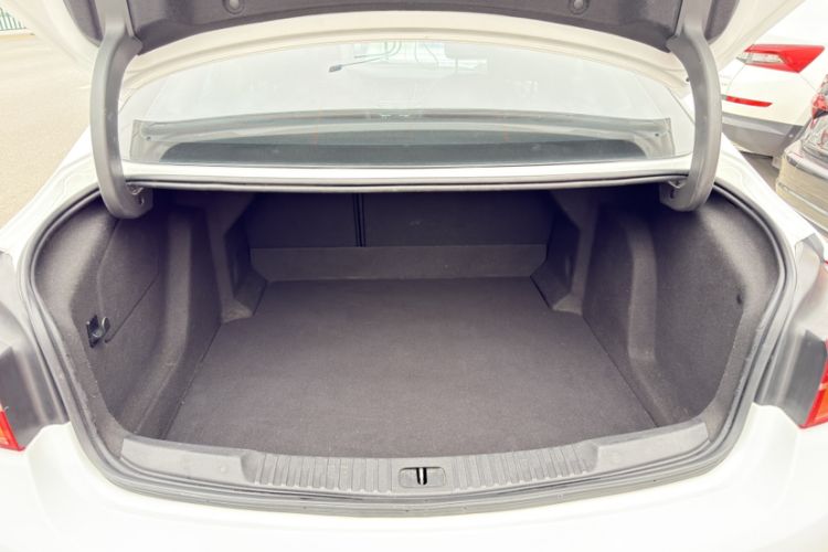 Used Buick Verano 2015 Sedan 20T Dual-Clutch Leading Model
