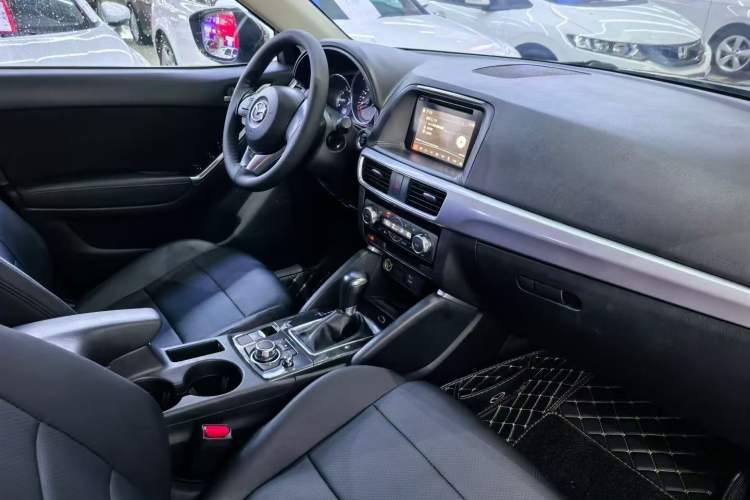 Used Mazda CX-5 2015 2.0L Automatic Two-Wheel Drive Urban Version
