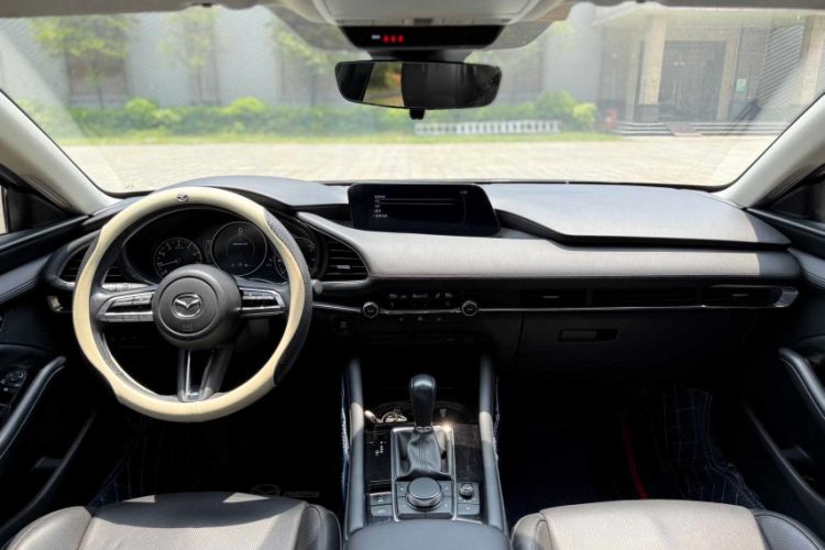 Used Mazda Mazda 3 Axela 2021 2.0L Automatic Zhi Rui Edition
