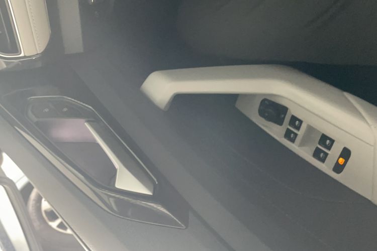 Used Volkswagen Tharu 2025 New Sharp 300TSI Ambitious Edition
