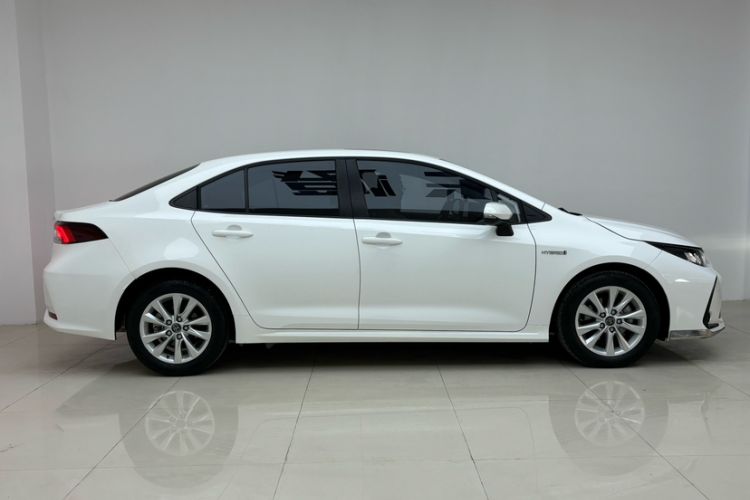 Used Toyota Corolla 2024 1.8L Smart Electric Hybrid Dual-Engine Elite Edition
