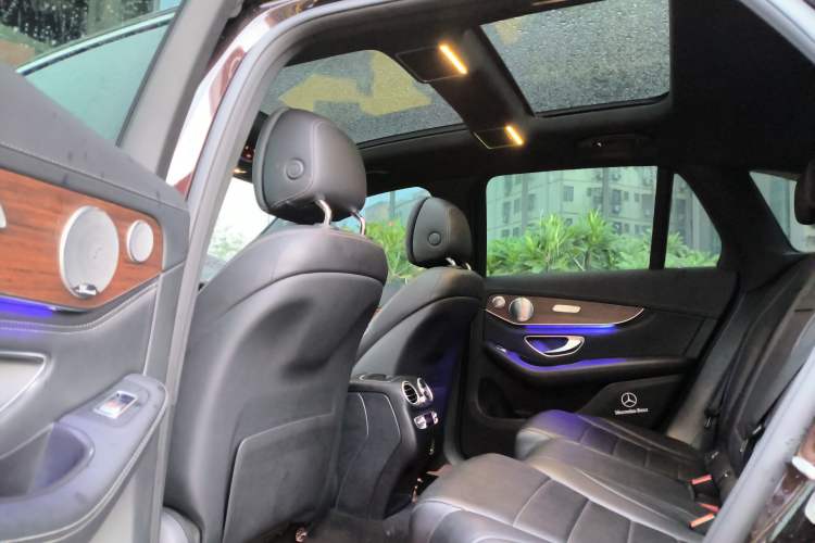 Used Mercedes-Benz GLC 2020 GLC 300 L 4MATIC Luxury Model
