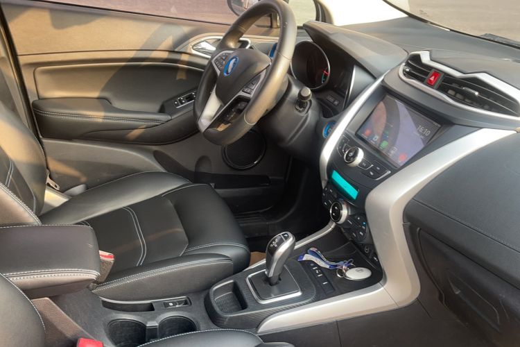 Used BYD Yuan New Energy 2018 EV360 Smart Connect Cool Edition
