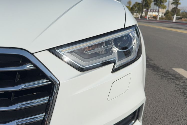 Used Audi A3 2020 Restyled Sportback 35 TFSI Entry-Level China VI Emission Standard
