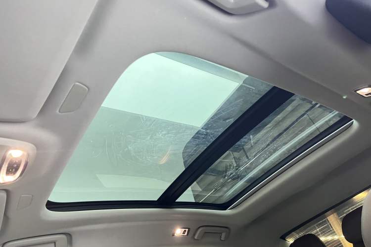 Used Volvo S90 2019 T5 Zhiyi Edition
