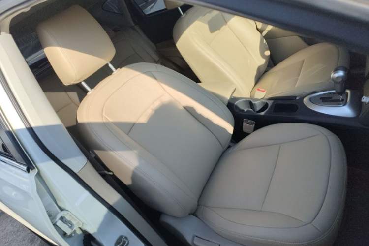 Used Nissan Qashqai 2015 2.0 XL Coolfire CVT 2WD
