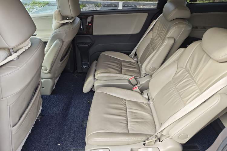 Used Honda Odyssey 2015 2.4L Smart Edition