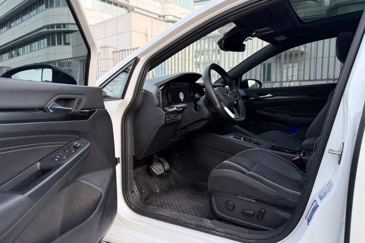 Used Volkswagen Golf 2021 280TSI DSG R-Line
