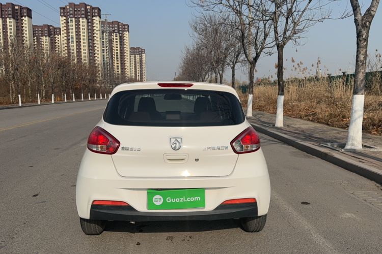 Used Baojun 310 2016 1.2L manual Comfort trim level
