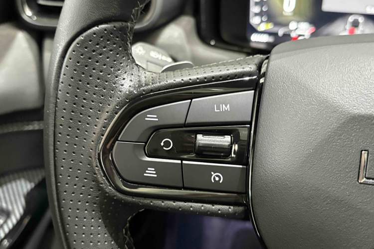 Used Lynk & Co 03 2022 1.5TD DCT JingPro