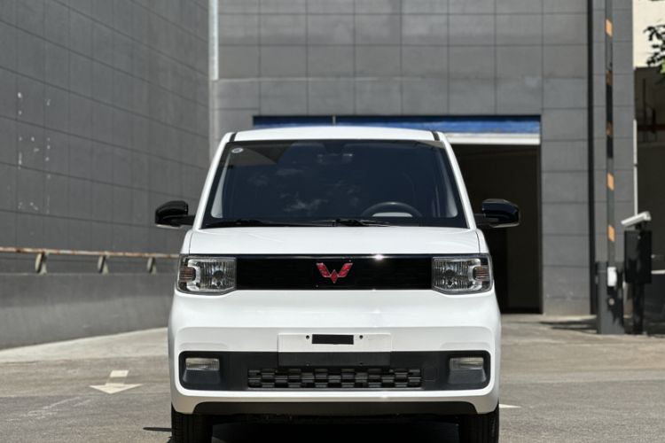 Used Wuling Hongguang MINIEV 2022 Easy Version Lithium Iron Phosphate
