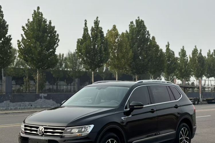 Used Volkswagen Tiguan L 2018 330TSI Automatic Two-Wheel Drive Luxury Edition
