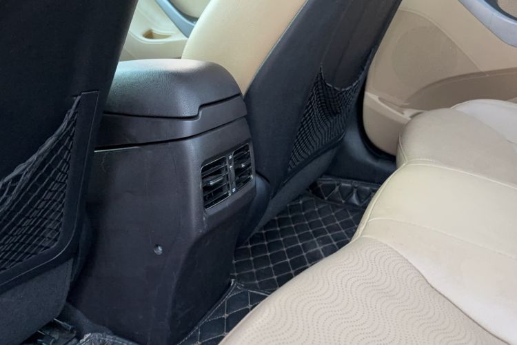 Used Hyundai Elantra 2013 1.6L Automatic Luxury Model
