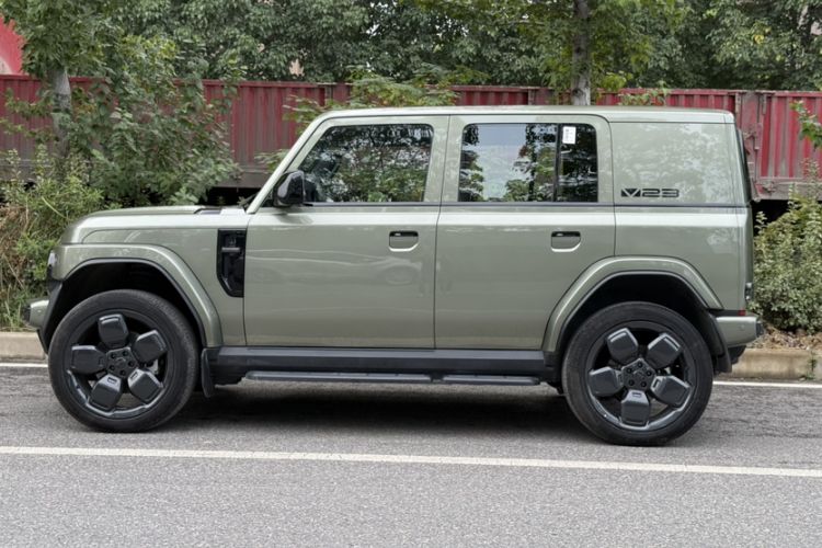 Used  V23 2025 501 Four-Wheel Drive Intelligent Driving Version
