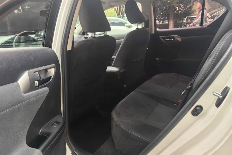 Used Lexus CT 2017 CT200h Elite Edition Solid Color China V Standard