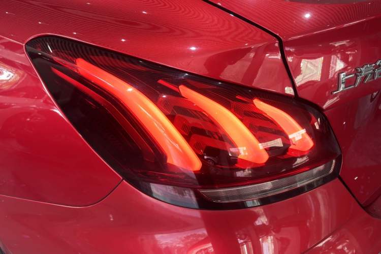 Used MG 5 2021 Revised Version 180 DVVT CVT Youth Luxury Edition