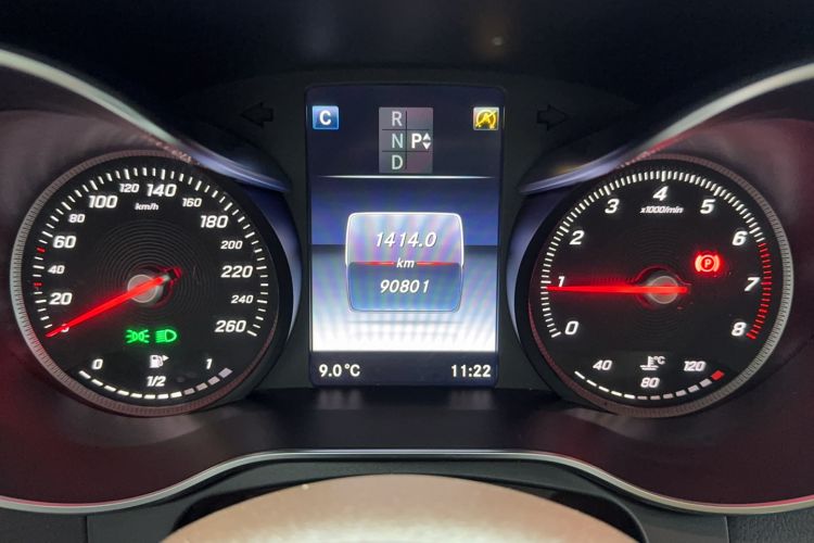 Used Mercedes-Benz GLC 2016 GLC 300 4MATIC Dynamic Model
