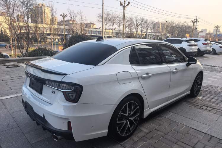 Used Lynk & Co 03 2020 2.0TD Automatic Jing Pro Edition
