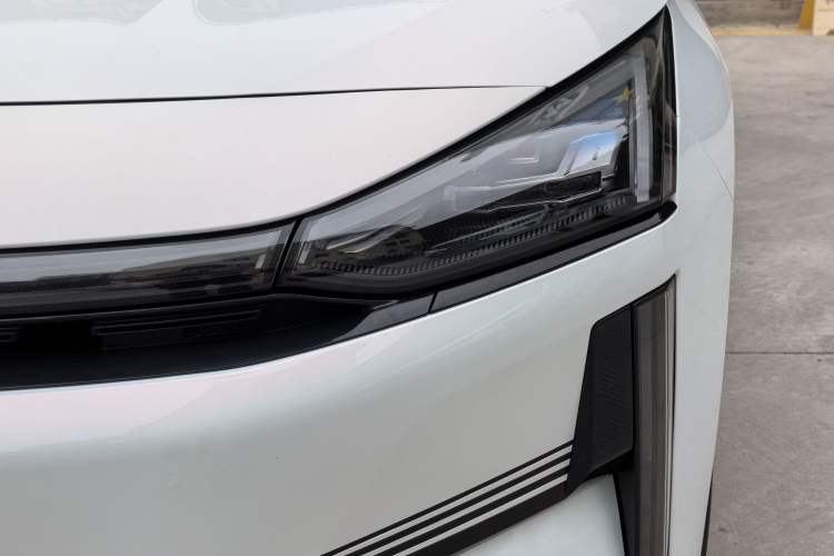 Used  L6 2023 125km Starship
